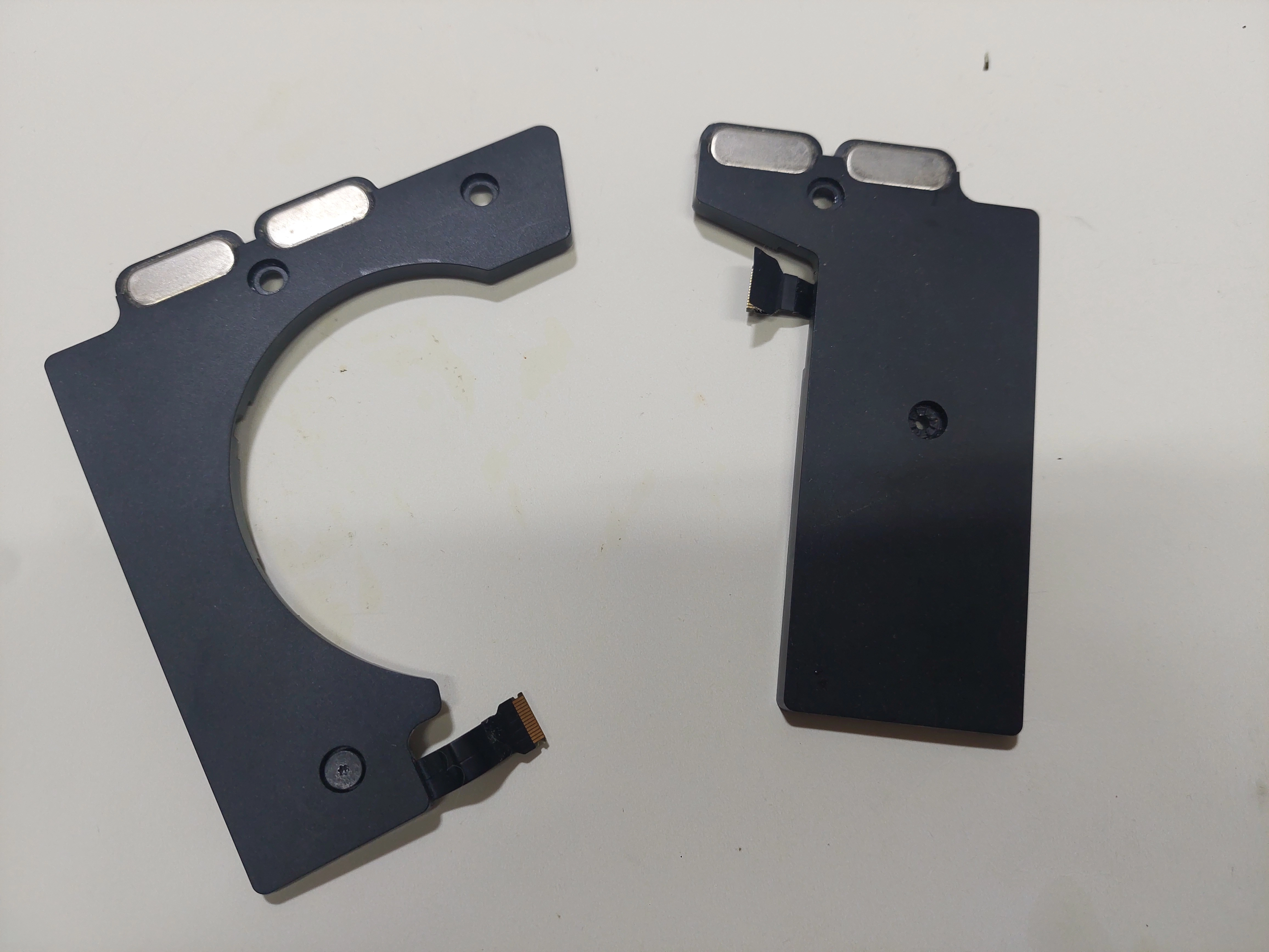 MACBOOK PRO 2020 A2289-A2338  SAĞ SOL HOPARLÖR
