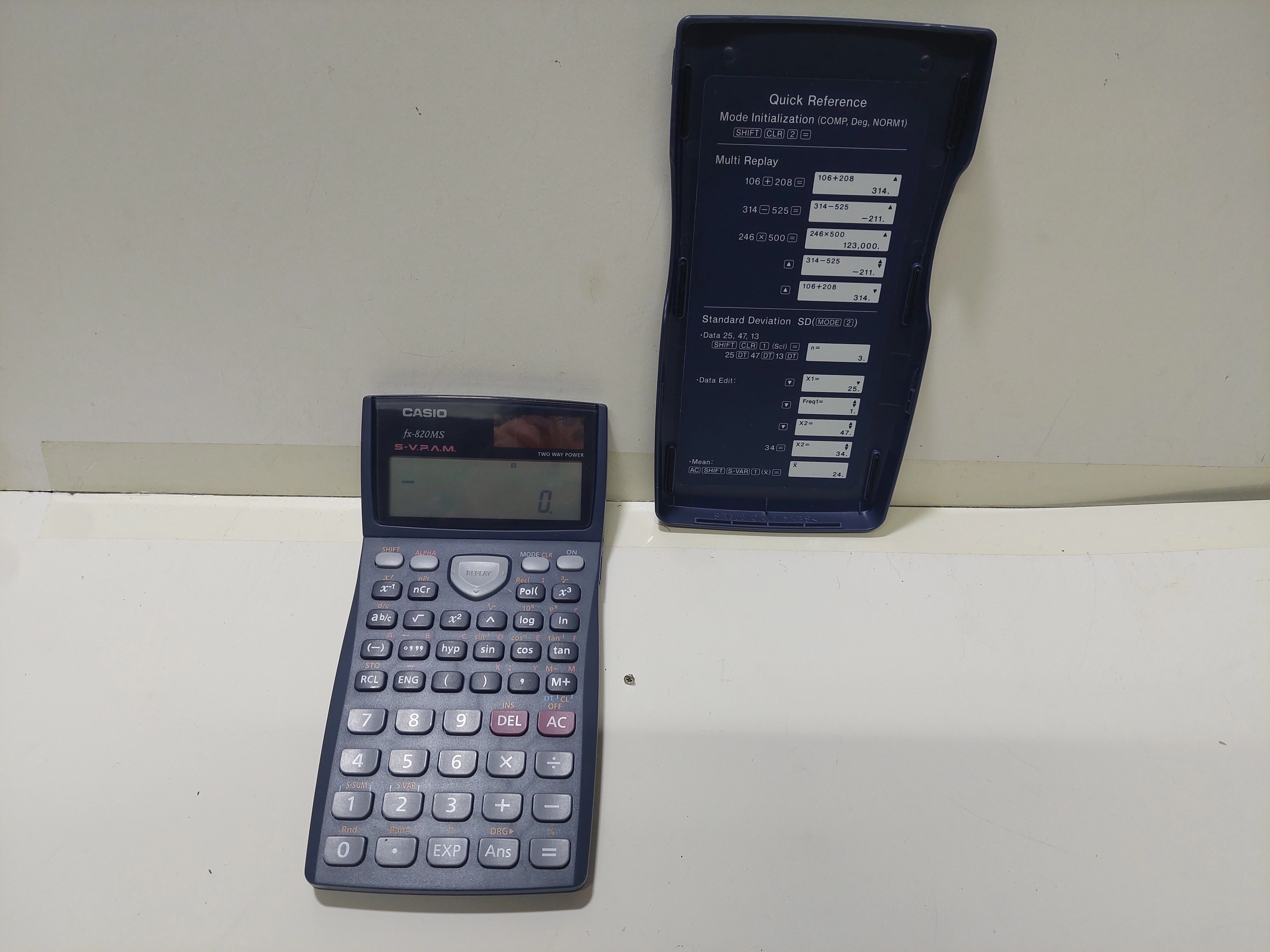 CASIO FX 820MS HESAP MAKINESI 