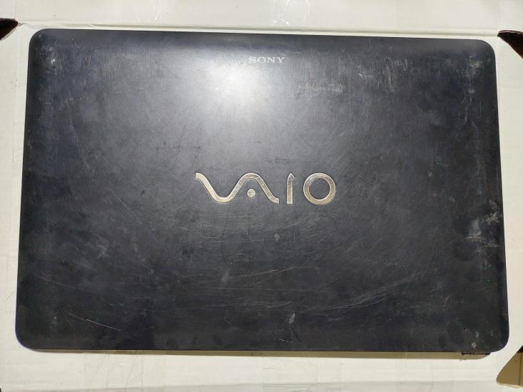 Sony VAIO SVF153B1YM  SOL Menteşeli Arka Kapak 3FHK9LHN000 WİFİ ANTEN 