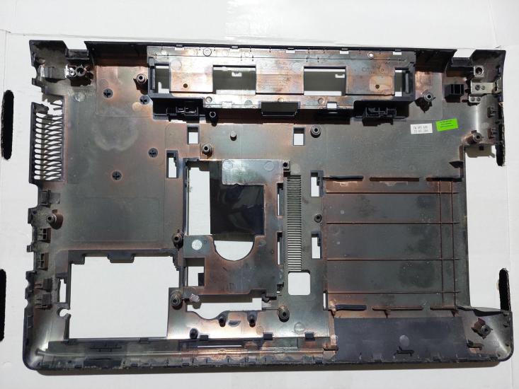 Samsung Np305e5a Alt Kasa BA75-03406A A