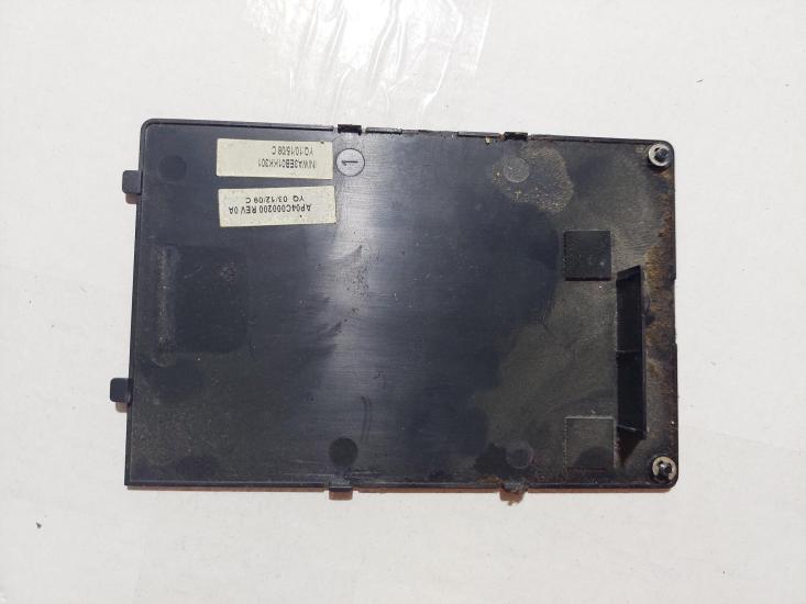 Lenovo 3000 G530 ap04c000200 HDD ALT KapaK