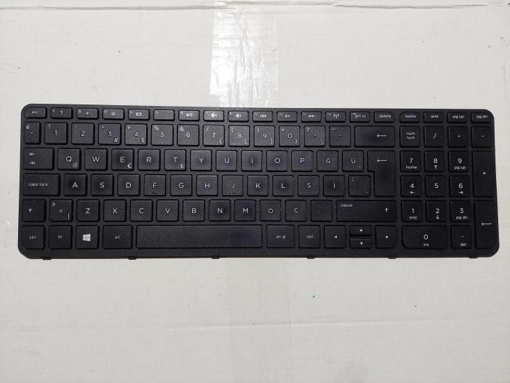 HP Pavilion ZS051 LA-A996P G15 Serisi Nsk-Cn6Sc Siyah  HP 15-R215NT V140502Ak1 V140502Ak1 Ne V140502Ak1-Tr Klavye 