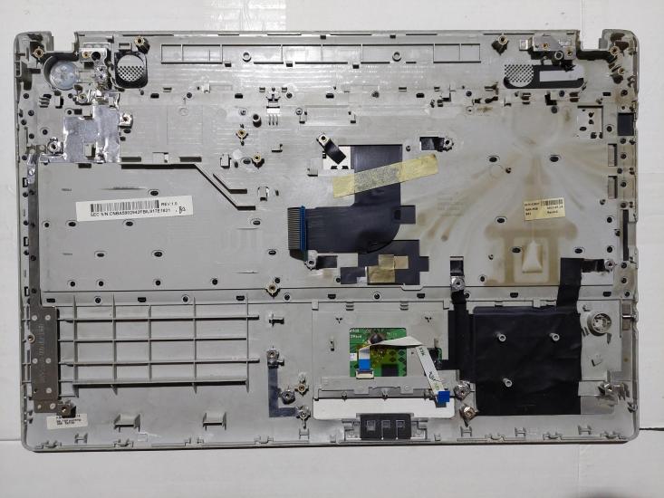 Samsung RV515 RV520  Üst Klavye Kasa BA75-02881F