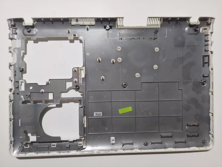 Samsung NP370R5E NP370 370R ALT KASA BA75 - 04476A