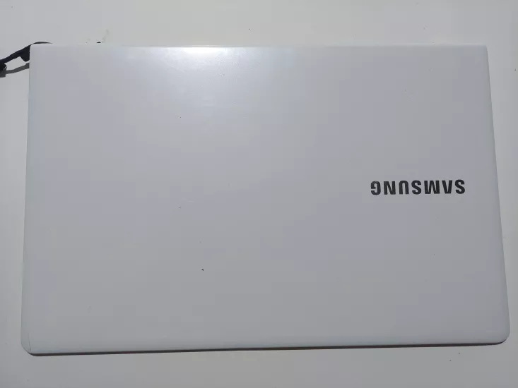 Samsung NP370R5E NP370 370R LCD Arka Kapak COVER BA75-04473A