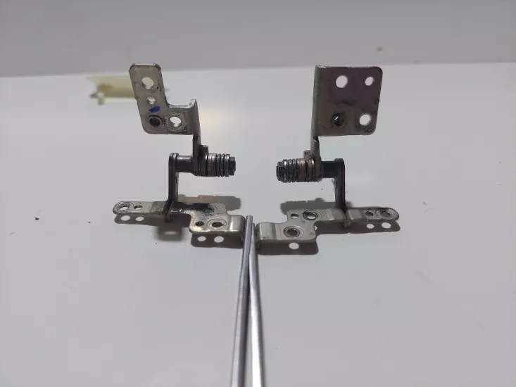 SAMSUNG NP370R5E, NP370R5V Sol + Sağ MENTEŞE