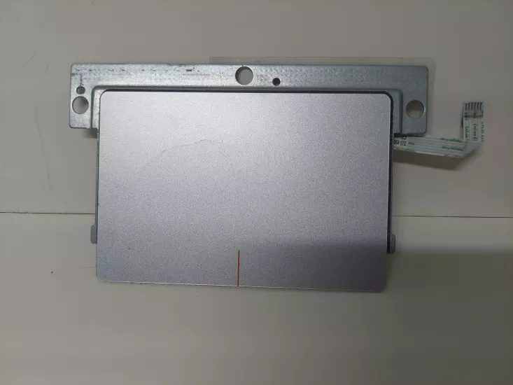 Lenovo IdeaPad 700-15ISK için TM3105 kablolu dokunmatik yüzey kartı TOUCHPAD MOUSEPAD 700-17ISK 80RV
