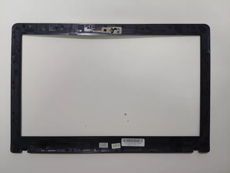 GRUNDİG GNB 1450 B2B8  ÖN ÇERÇEVE BEZEL ZYE39JW6LBST303A 
