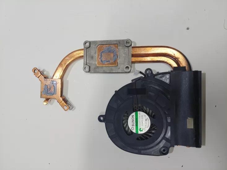 Acer TravelMate  V3-571G  CPU SOĞUTUCU  FAN VE BAKIRI V3-571 E1-531 E1-571 E1-521 E1 MF60090V1-C190-G99   DC280009KS0