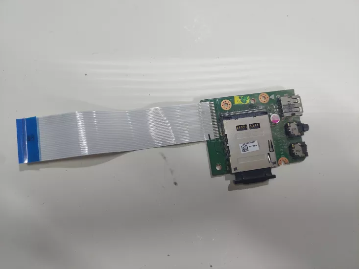 Lenovo Ideapad Z580 Ses ve USB Bağlantı  Kartı DA0LZ3TH6F0 DA0LZ3TH6G0 