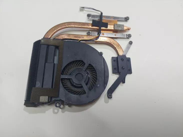  Lenovo ideapad Z585 Cpu Fan Soğutucu Bakır  36LZ2TMLV70