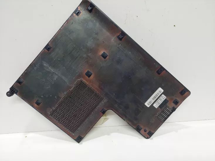 HP 15-e011sr HDD, RAM  kapağı ALT KASA KAPAK  UL-E173569 JTE38R65TP003  