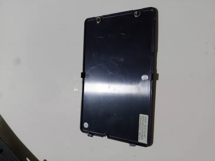  Toshiba Satellite L10 L20 L25  HDD ALT KAPAK 37EW3HD0001