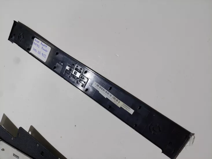 Acer Aspire 5532 ÜST KASA ON PANEL TRİM  ÇITA AP06S000A009A6505