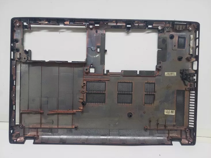 ACER ASPIRE E5-575G-74E2 // N162 ALT KASA TFQ35ZAABATN
