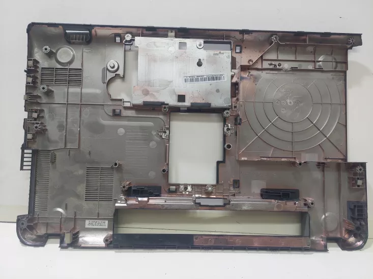 Toshiba Satellite C55 alt kasa C55D-A5304  / FR3021 / V000320280