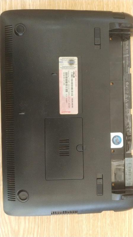 Asus eee pc 1015pem Alt Kasa